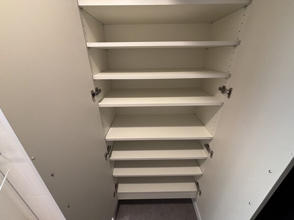 クレストコート江坂垂水町の物件内観写真